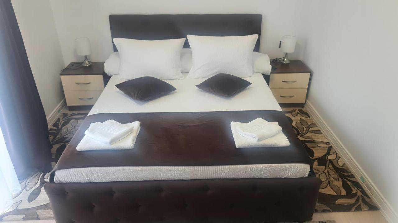 Pensiunea Gold Wellness&spa Guest house *
